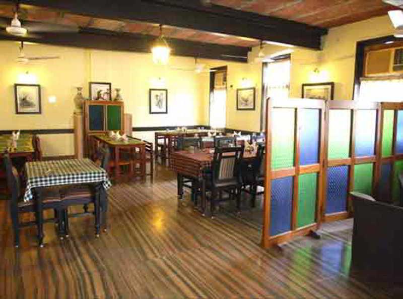 Hotel Sunbird Bharatpur Ngoại thất bức ảnh